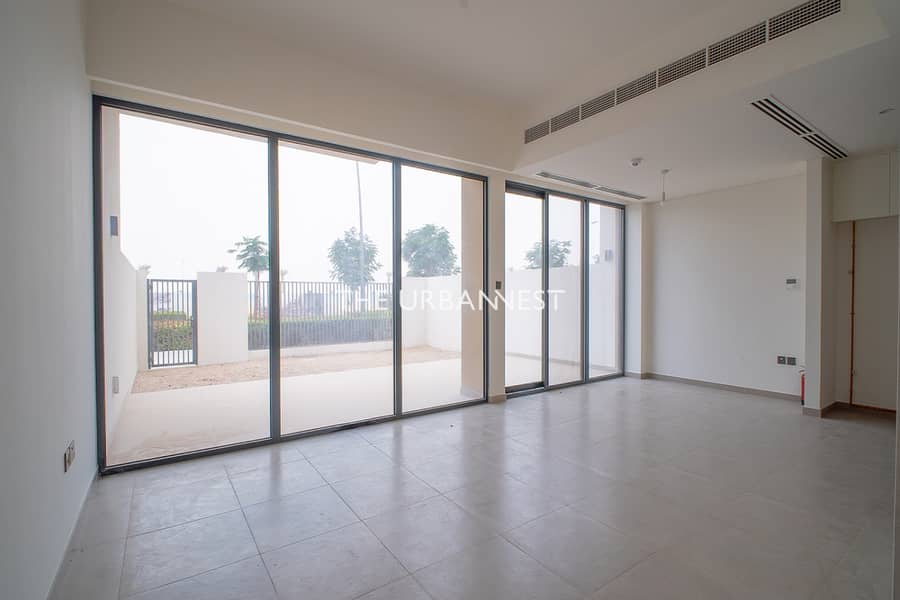 Single Row | Near Entrance Gate | Middle Unit | Resale