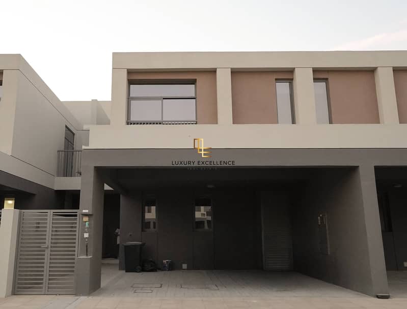 3 + Maids | Closed Kitchen | Bigger layout