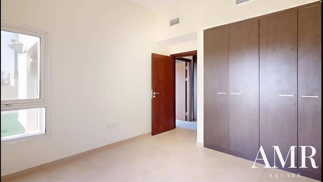 Spacious Layout Vacant