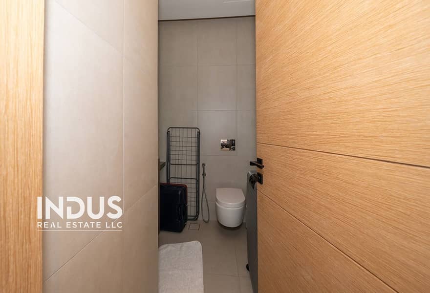 Vacant On Transfer | High Floor | Sea View - Image 22