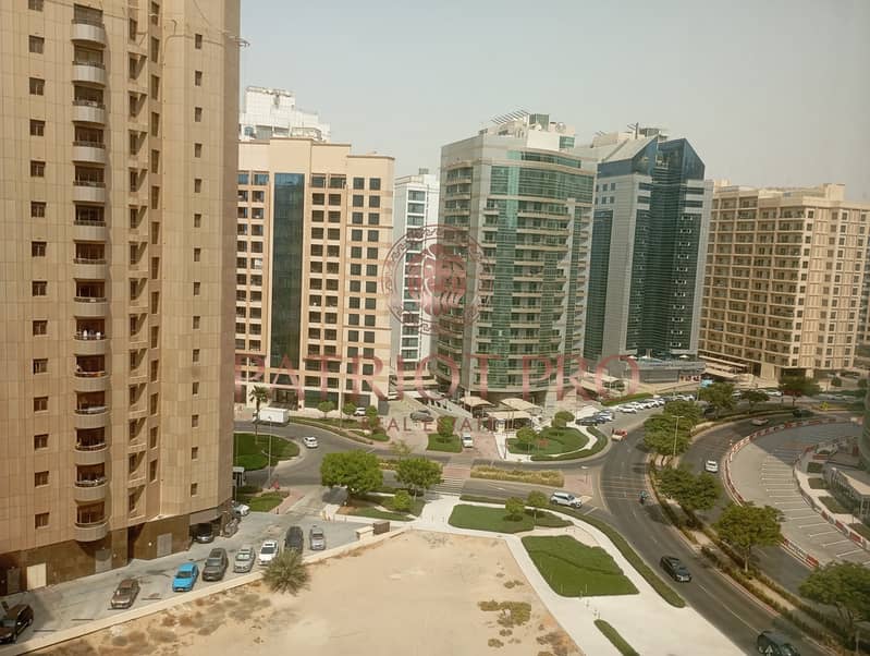 Chiller Free II Near to Metro II Ready to move - Image 10