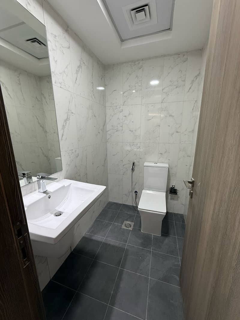 New building 2 bedroom for sale - Image 8