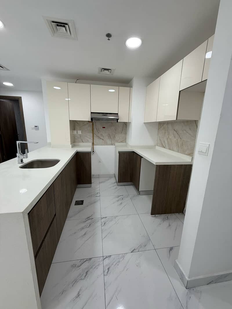 New building 2 bedroom for sale - Image 9