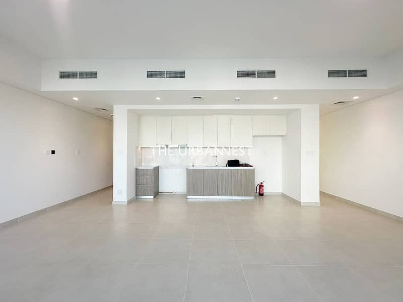 Single Row | Near Park | Middle Unit | Resale