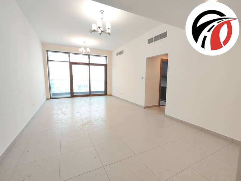 Chillar free Spacious 2bhk+ maidroom/ luxury amenities/ center of arjan