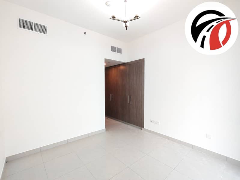 Chillar free Spacious 2bhk+ maidroom/ luxury amenities/ center of arjan - Image 13