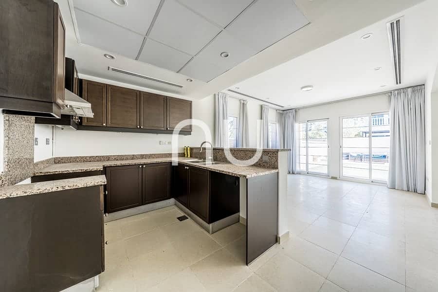 Huge Plot| Vacant | Close To Schools - Image 12