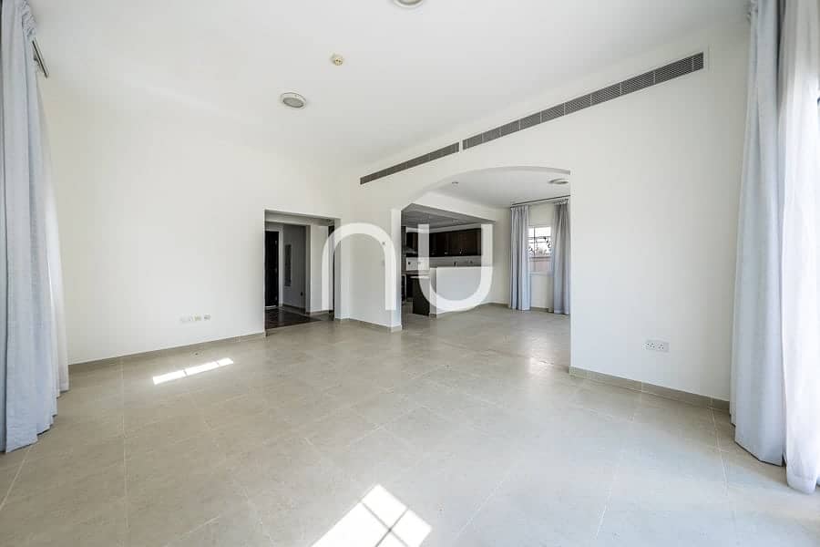 Huge Plot| Vacant | Close To Schools - Image 15