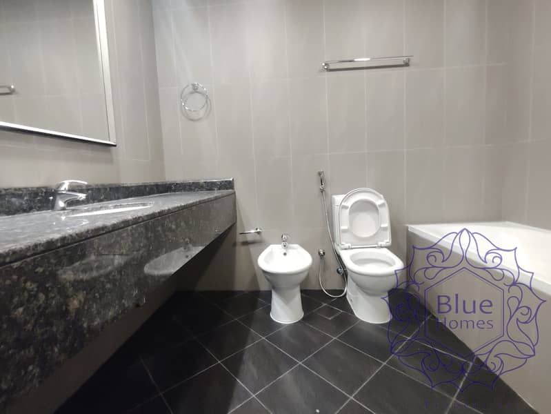 SPECIOUS HUG SIZE 1BHK CLOSED KITCHEN AVAILABLE ON INSURANCE METRO - Image 14