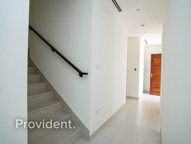 On the Pool | Brand New | Ready to Move In - Image 10