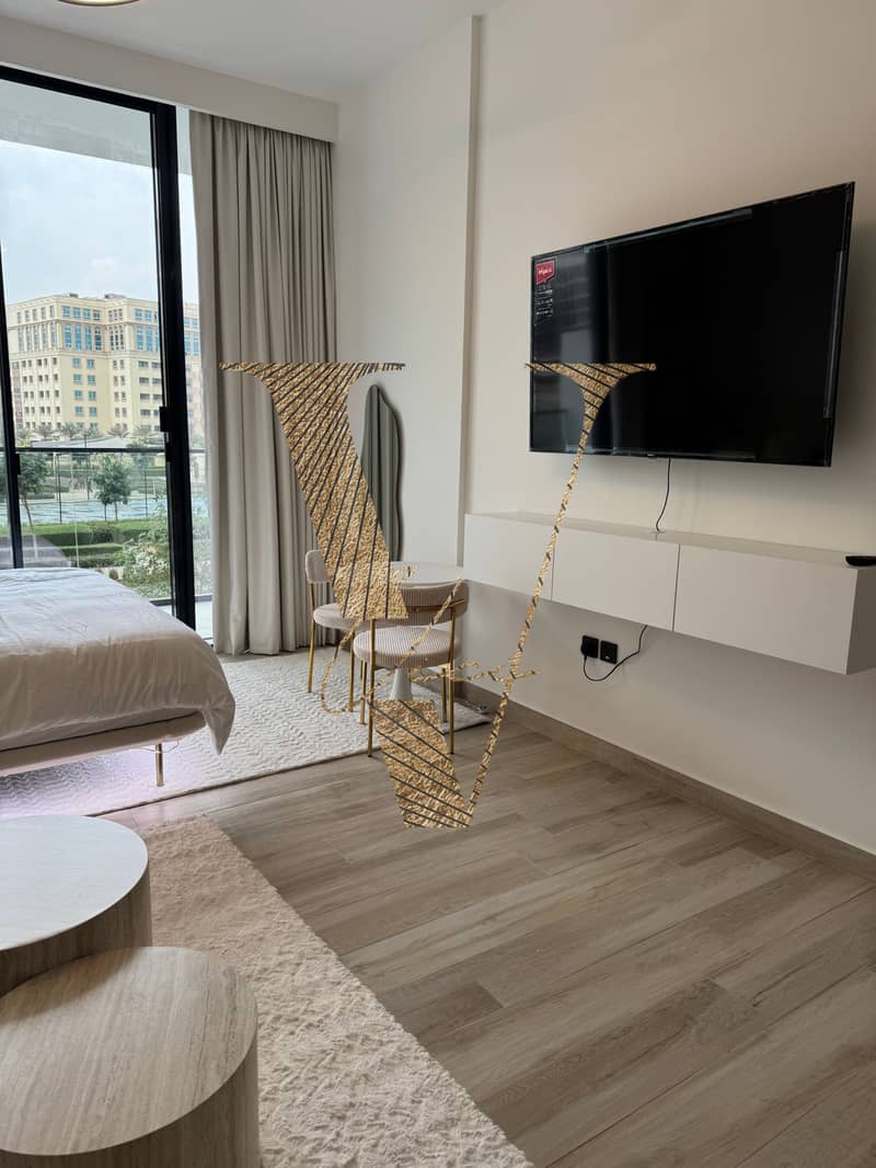 BRAND NEW | FULLY FURNISHED | PARK VIEW