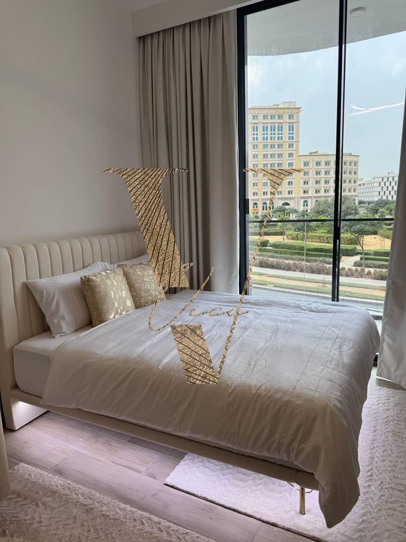 BRAND NEW | FULLY FURNISHED | PARK VIEW - Image 12