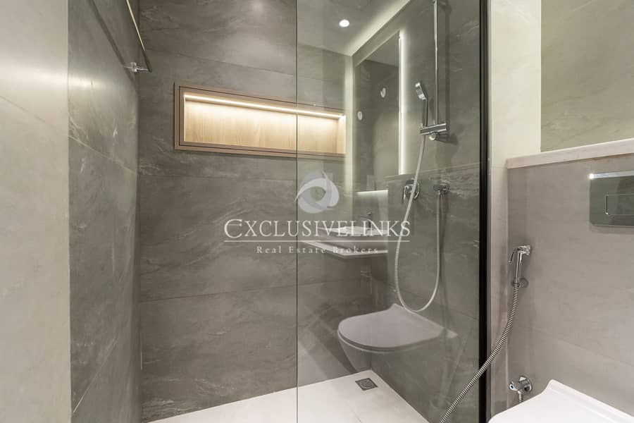 Pool View | Quiet | Good ROI | Rented - Image 12