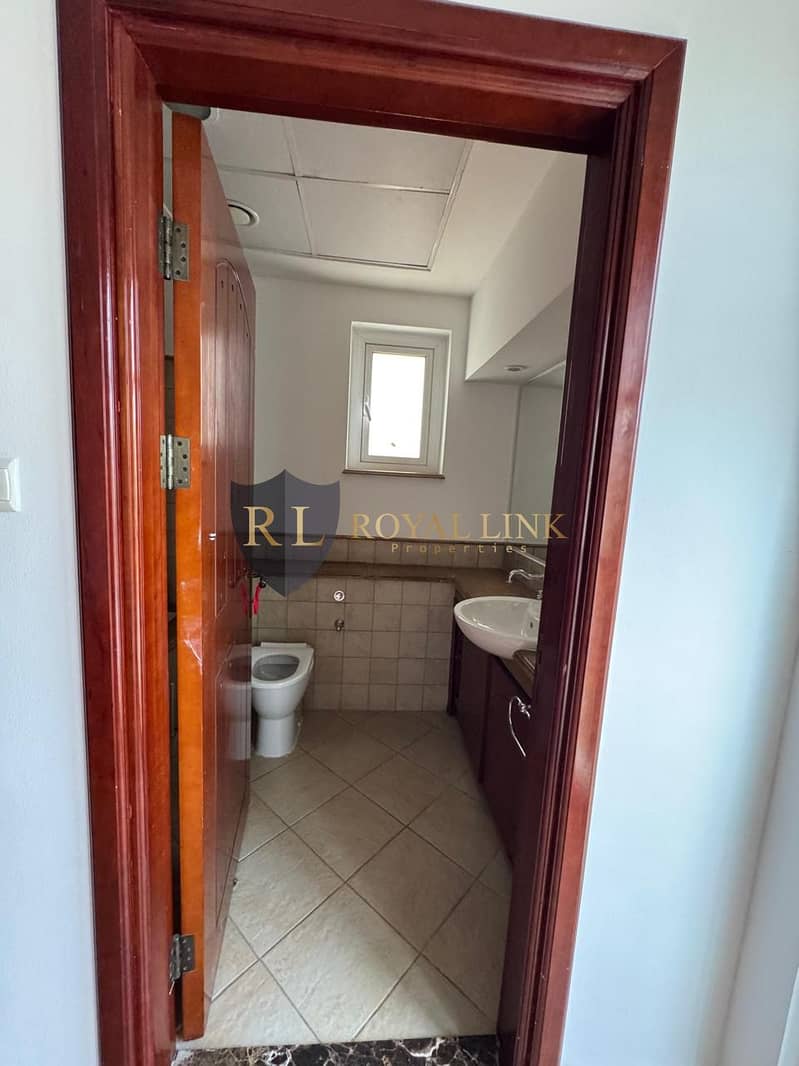 Luxury 5BR + Maid | Pool | Garden Living - Image 16