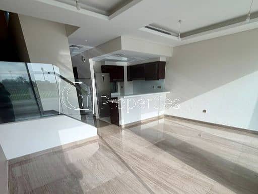 Luxury 4BR | Golf-Facing | Single Row