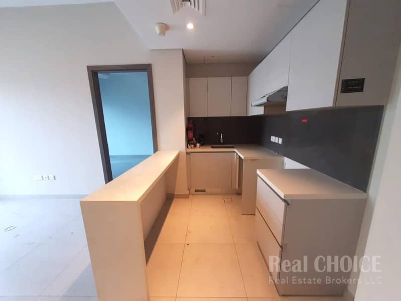 BURJ VIEW II READY 1BHK FOR RENT IN BUSINESS BAY - Image 6