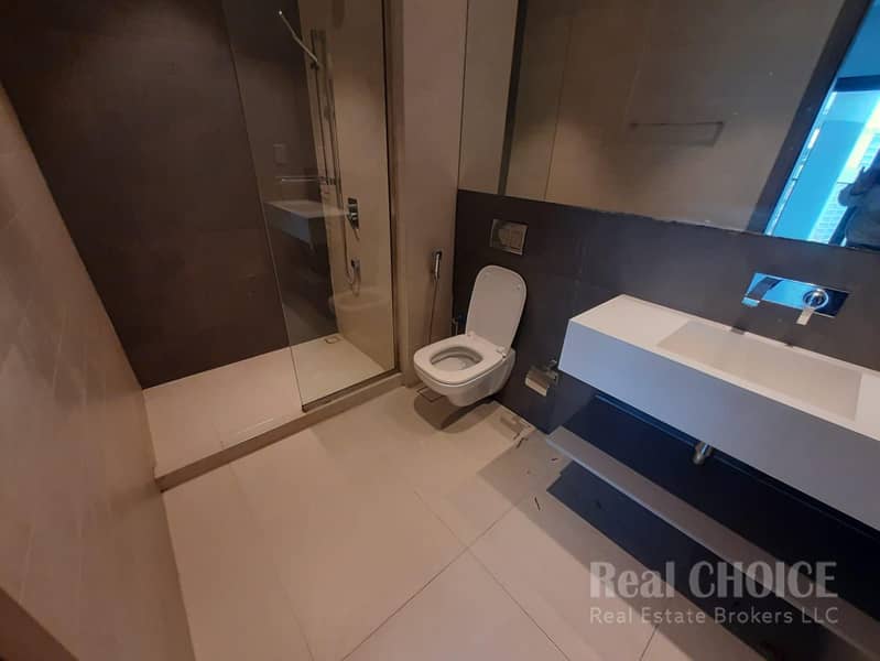 BURJ VIEW II READY 1BHK FOR RENT IN BUSINESS BAY - Image 8