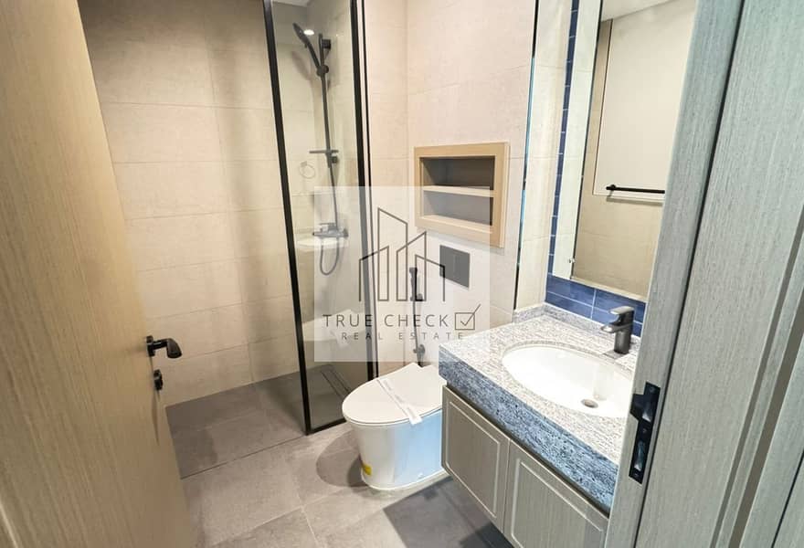 Brand New Unit | 3 Bedrooms | Unfurnished | Vacant - Image 10