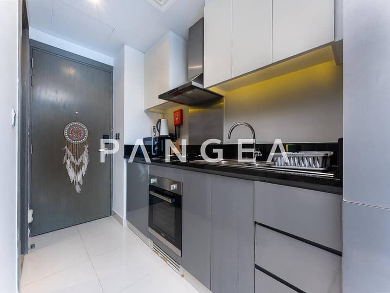 Full Canal and Pool View | Fully Furnished - Image 7