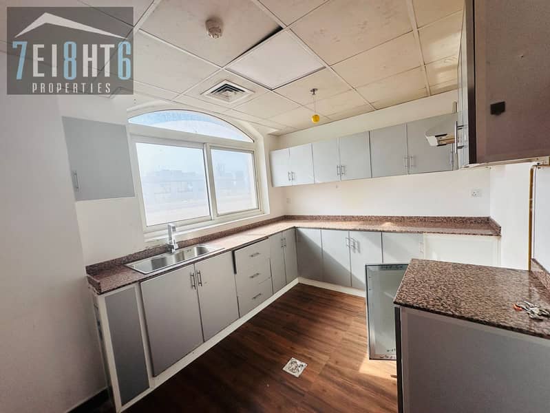 Vastu complaint || Easy access || Spacious || 3 bedroom apartment available for rent in JVC - Image 8