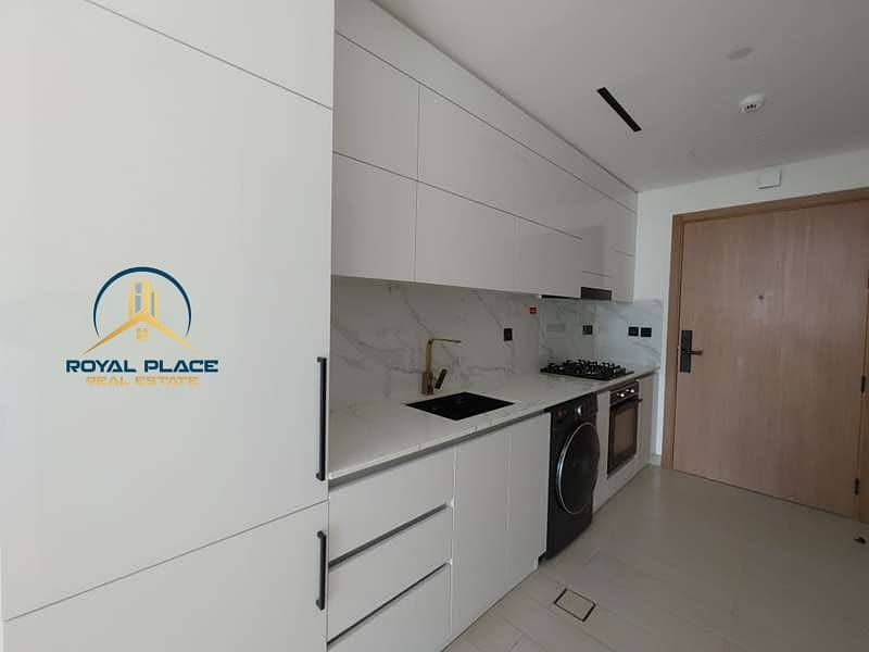 Ready To Move | Near Exit | Prime Location - Image 6