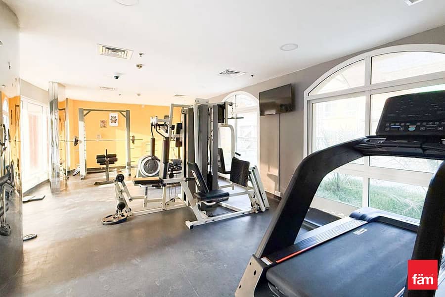 Most Spacious | High Rental/ROI | Upgraded - Image 13