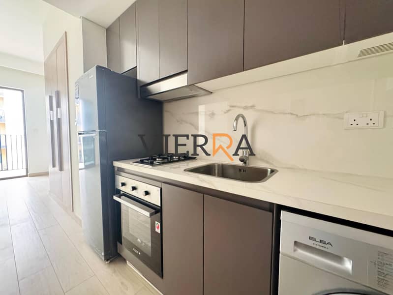 Pool View | Prime Location | Amazing Layout - Image 7