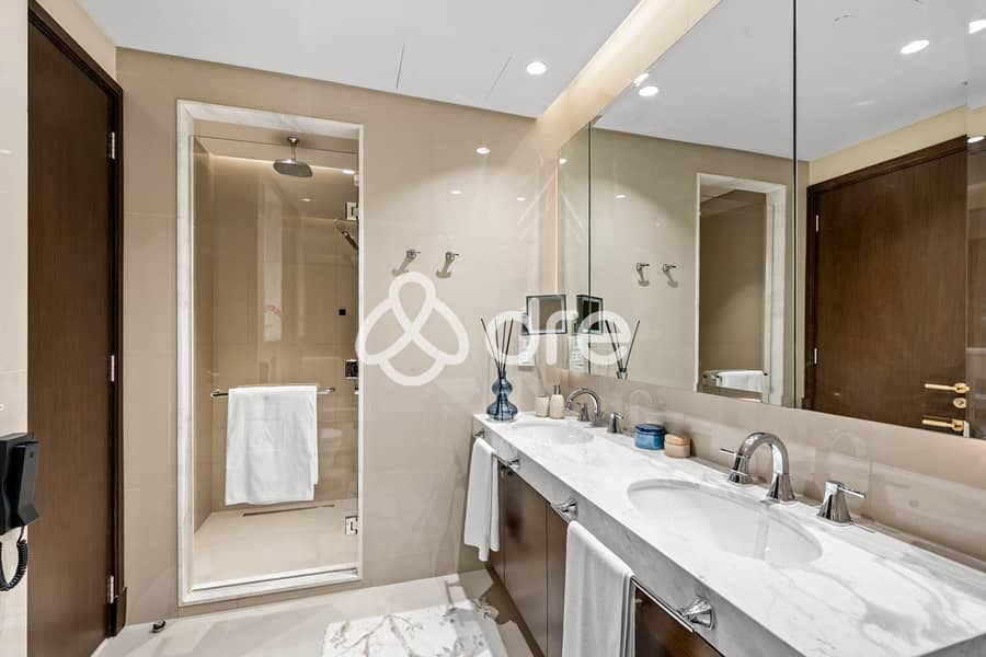 Fully Upgraded I Brand New Furnished I Burj View - Image 30
