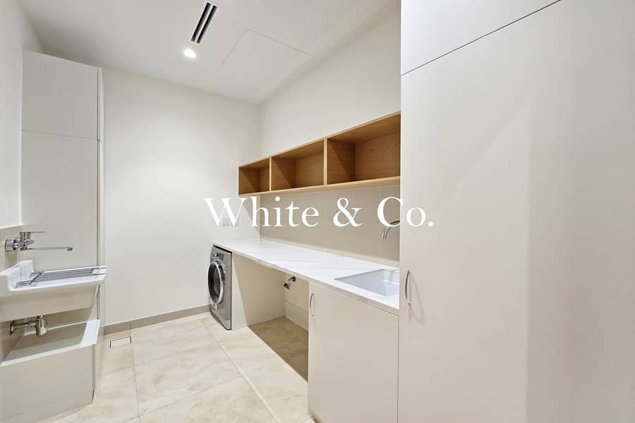 5BR Mansion l Luxury Living l Private pool - Image 11