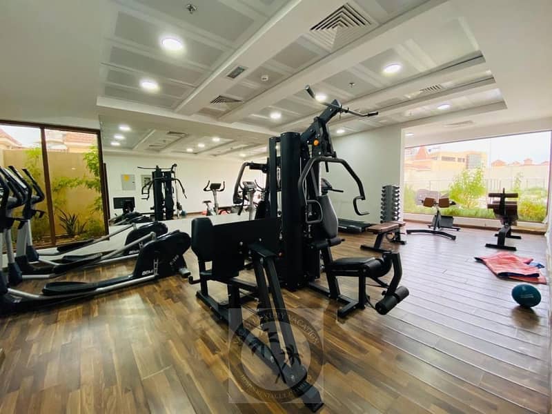 Fully Furnished Luxury Studio Apartment With Bills - Image 6