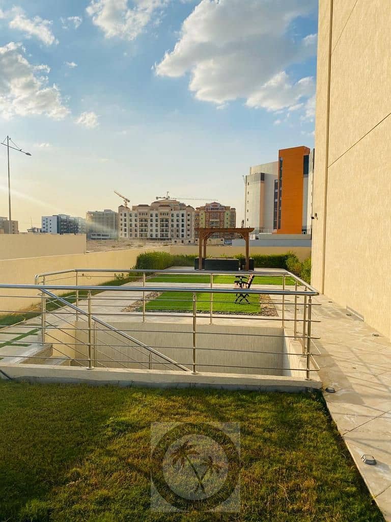 Fully Furnished Luxury Studio Apartment With Bills - Image 9