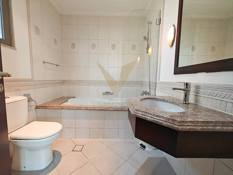 Premium Beachfront Villa with Marina Skyline View - Image 19