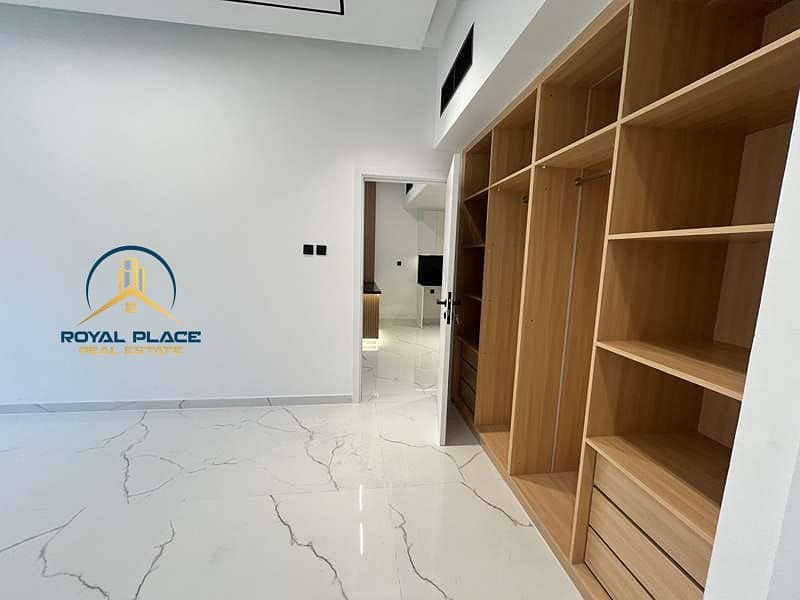 Spacious Layout | Modern | Fully Upgraded - Image 8