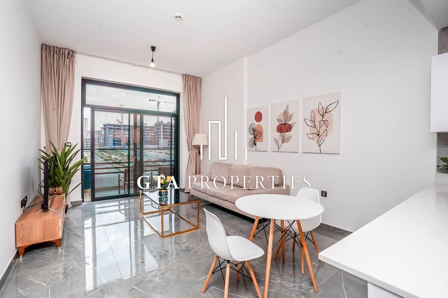 Modern | Chiller Free | Available January