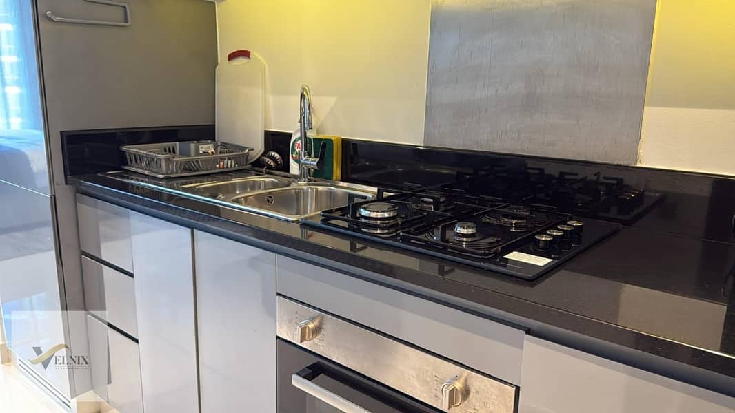 Experience Elegance at DAMAC Maison Prive Dubai SHORT-TEAM RENTAL Available - Image 7