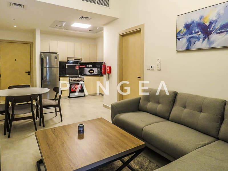 Vacant | Fully Furnished | Community View