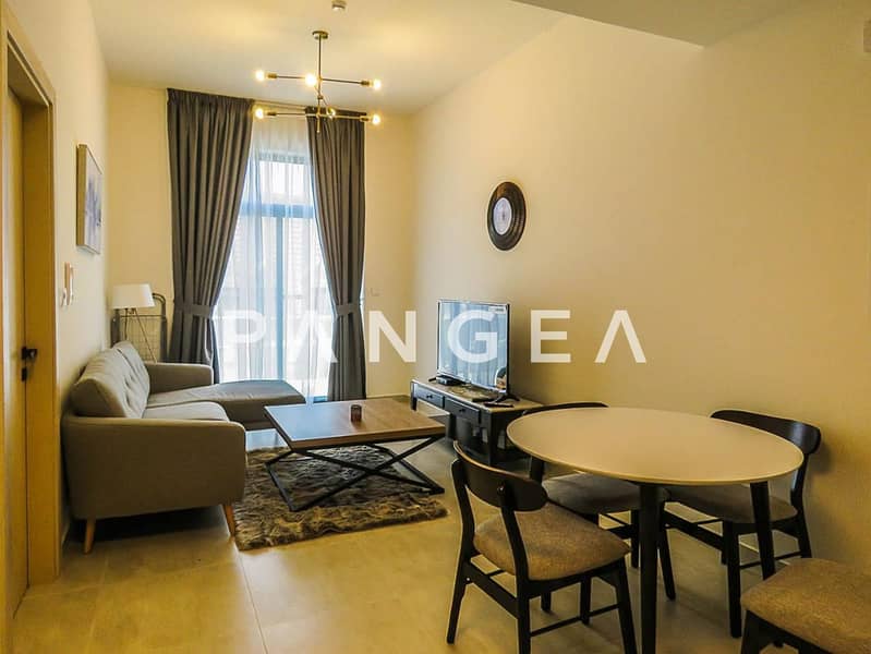 Vacant | Fully Furnished | Community View - Image 9