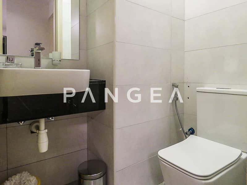 Vacant | Fully Furnished | Community View - Image 13