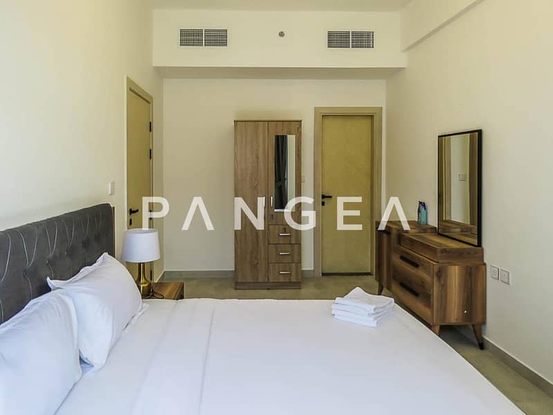 Vacant | Fully Furnished | Community View - Image 15