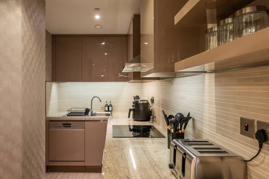 City View 1 BR - Creek Heights | Upgraded by UDH - Image 25