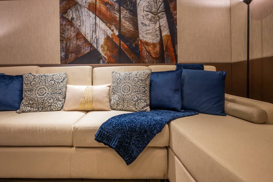 City View 1 BR - Creek Heights | Upgraded by UDH - Image 28