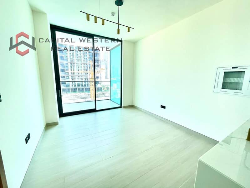 Pool View | Prime Location | Brand New 1BR - Image 6