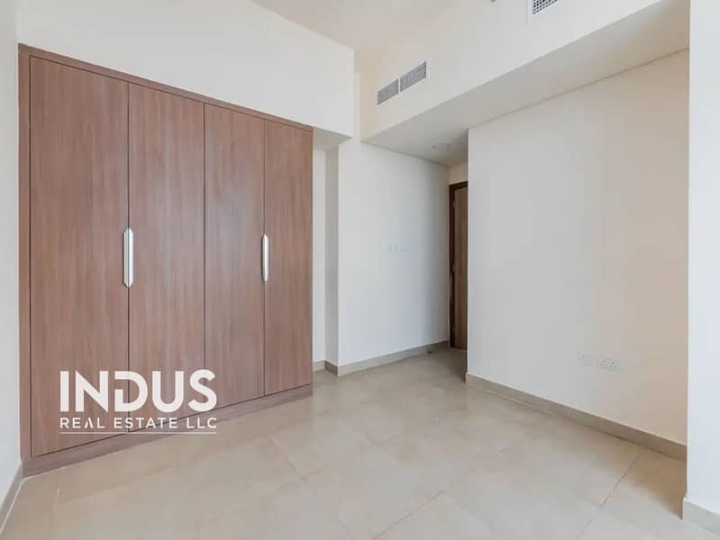 Corner Unit | Mid Floor | Motivated Seller - Image 10