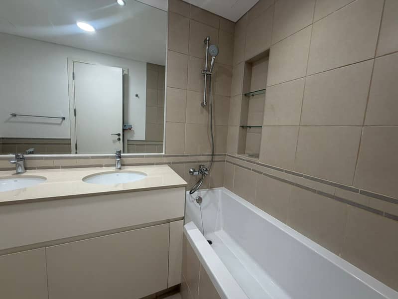 Stunning 2BR Pool & Community view with 2 parking