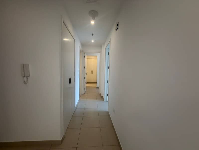 Stunning 2BR Pool & Community view with 2 parking - Image 6