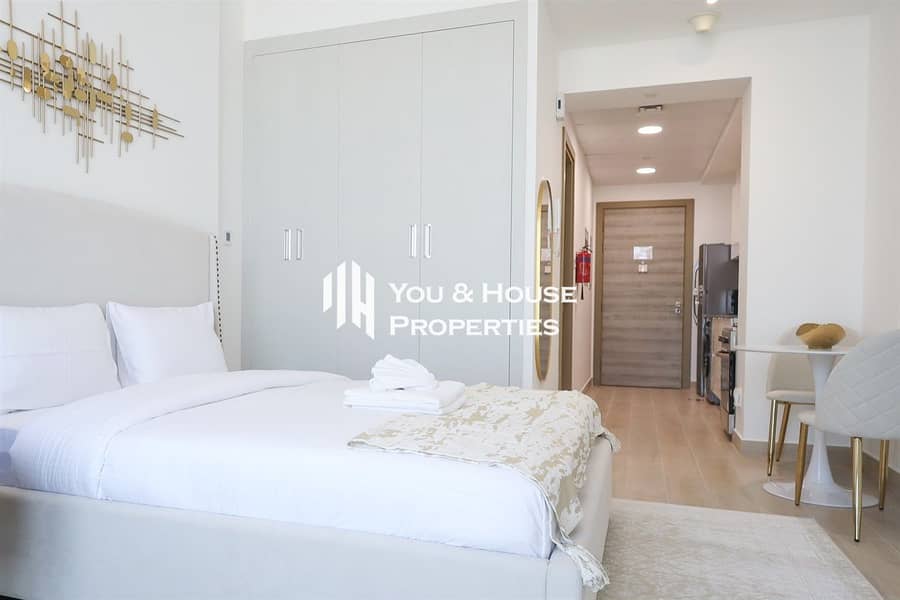 Smart Furnished Studio | High-Quality Finishes | Resort-Style Facilities