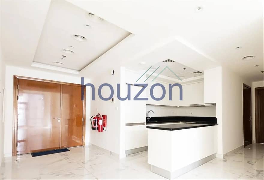 Spacious + Bright 2BR | Vacant | Prime Location