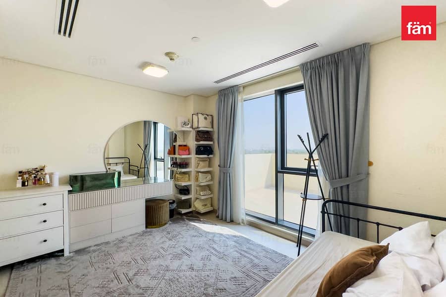 Full Park View | Terrace | Top Floor|VOT - Image 12