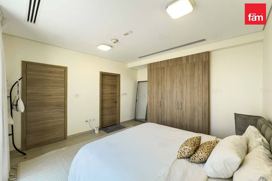 Full Park View | Terrace | Top Floor|VOT - Image 14