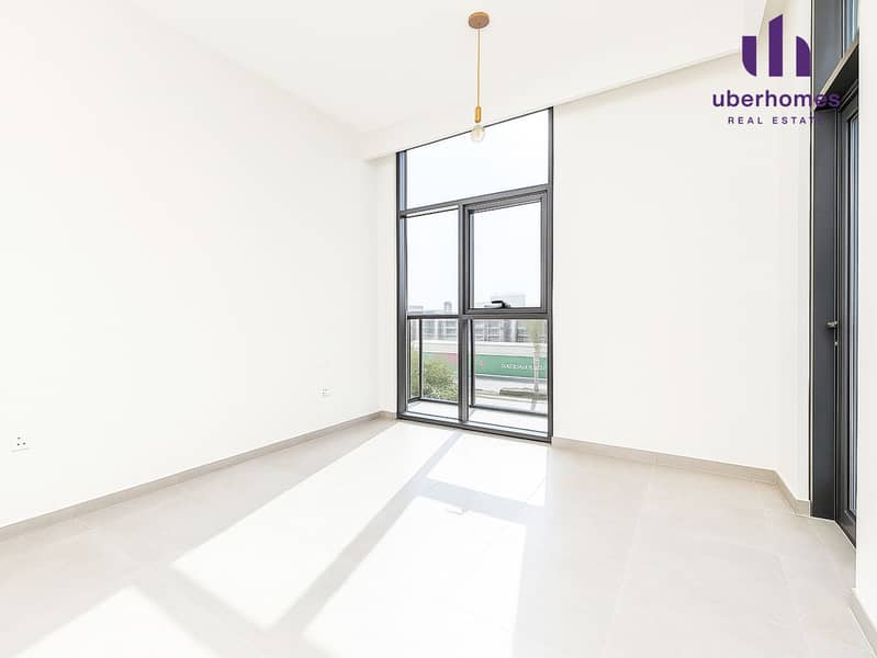 Largest Plot | Corner Unit | Single Row | G+1